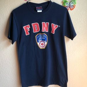 FDNY Fire Dept. NYC Officially Licensed T-Shirt, EUC, pet/smoke free home